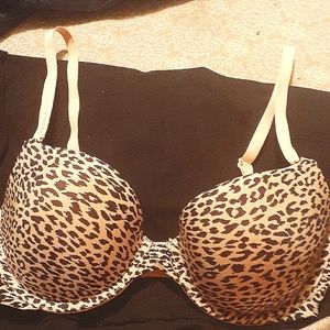 The Nakeds by Victoria's Secret  lined demi bra